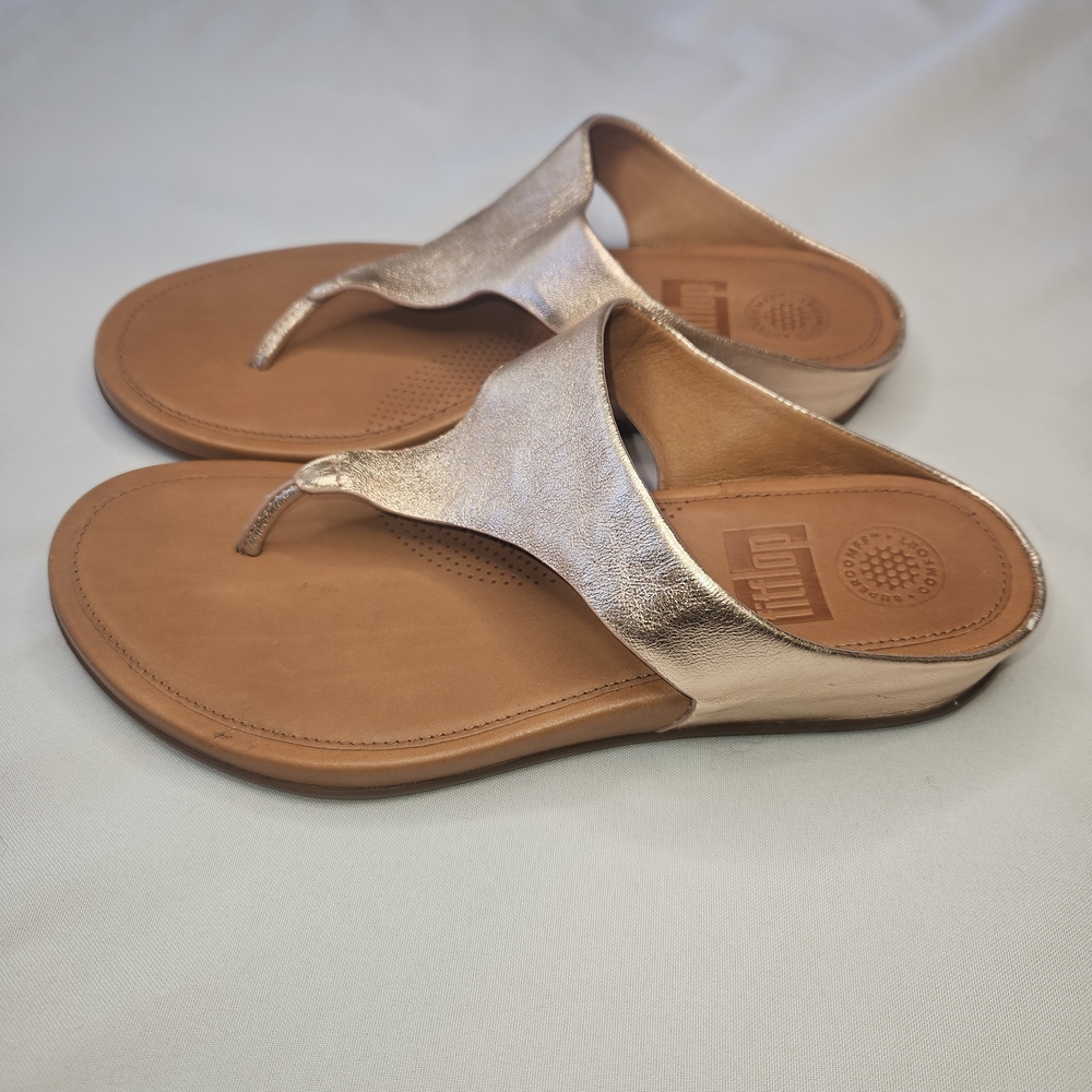 FitFlop Women's Metallic Rose Gold Sandals Size 7